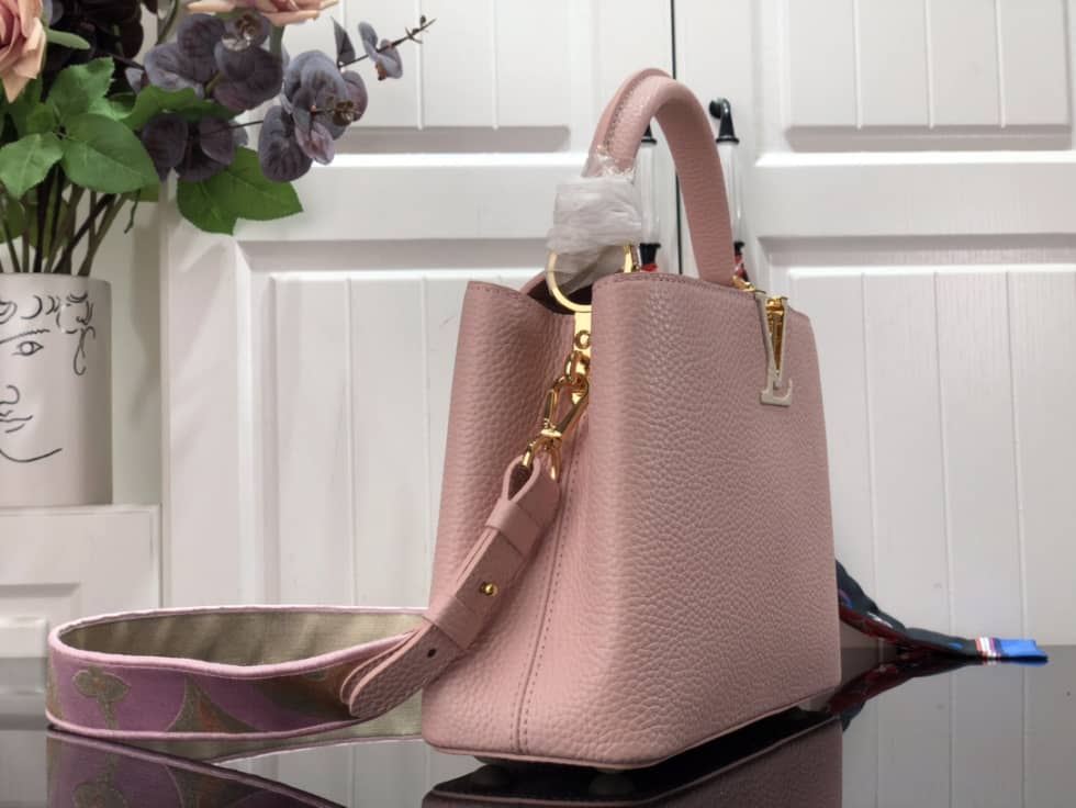 L0vis Vvtt0n Capucines BB Pink M59597 Replica Shoulder Bag