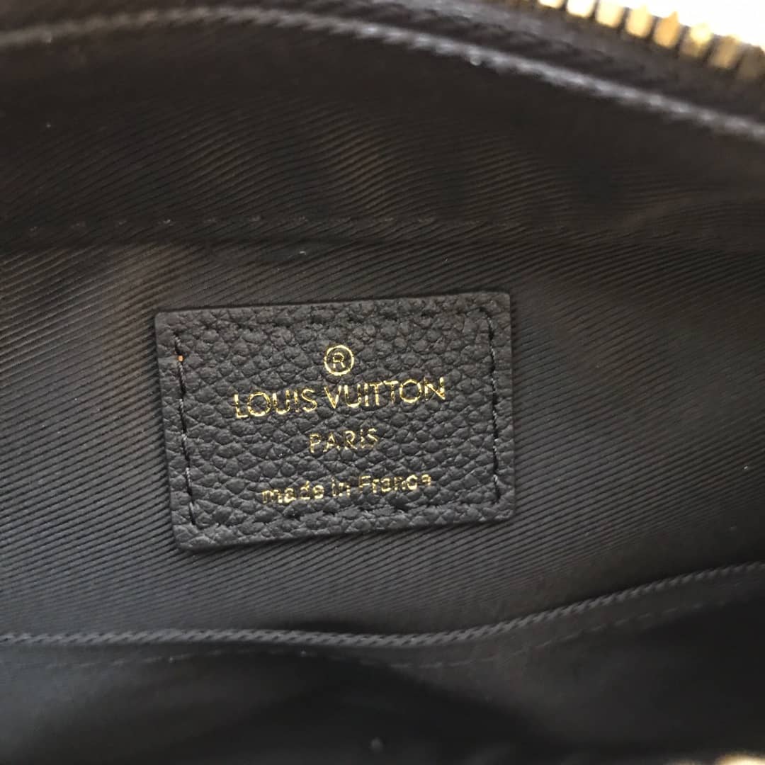 L0vis Vvtt0n Monogram Empreinte Saintonge Replica Bag Black M44606