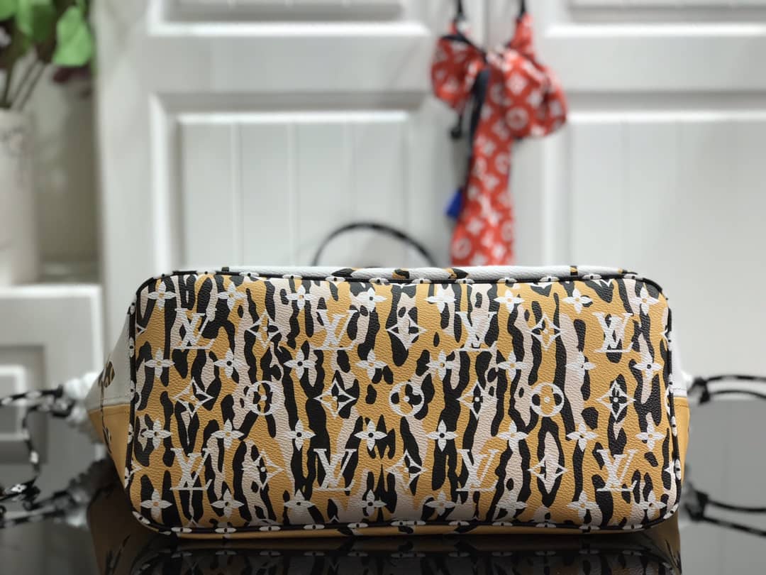 L0vis Vvtt0n Monogram Canvas Neverfull MM Bag Replica White M41177