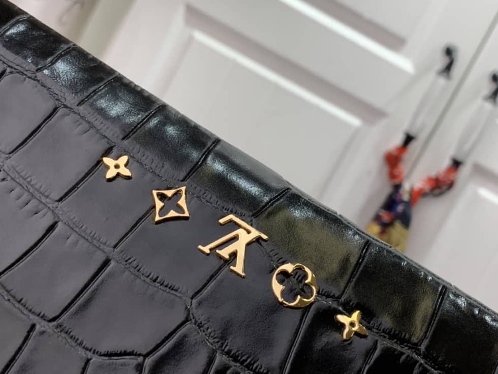 L0vis Vvtt0n Coussin PM M57790 Replica Shoulder Bag