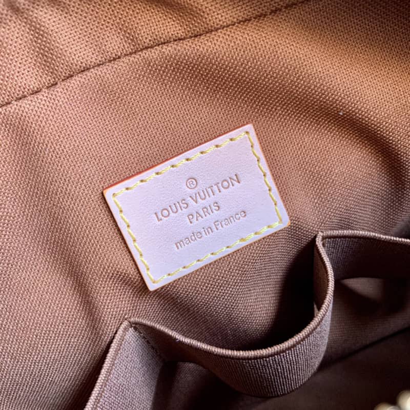 L0vis Vvtt0n Toilet Pouch GM Monogram Canvas Replica M43383