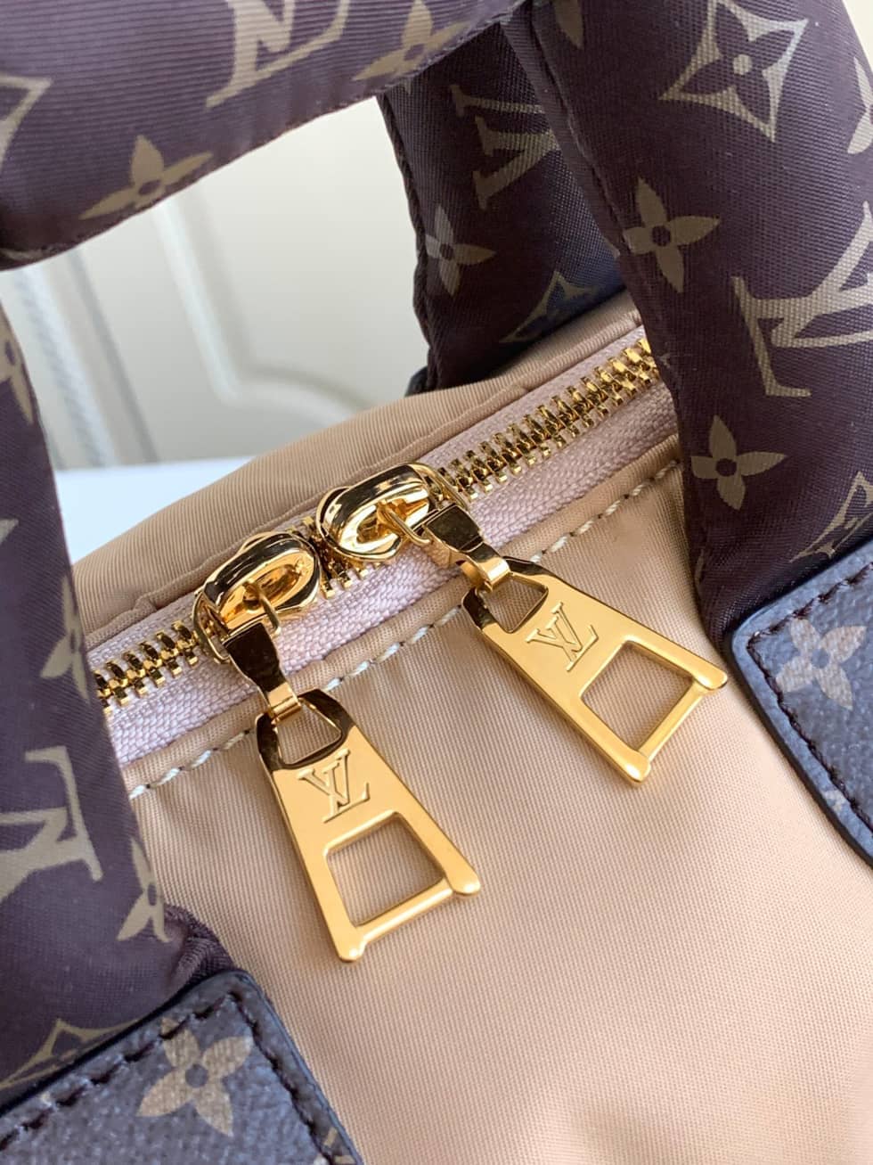 L0vis Vvtt0n Replica Bags Speedy Bandouliere 25 M59008