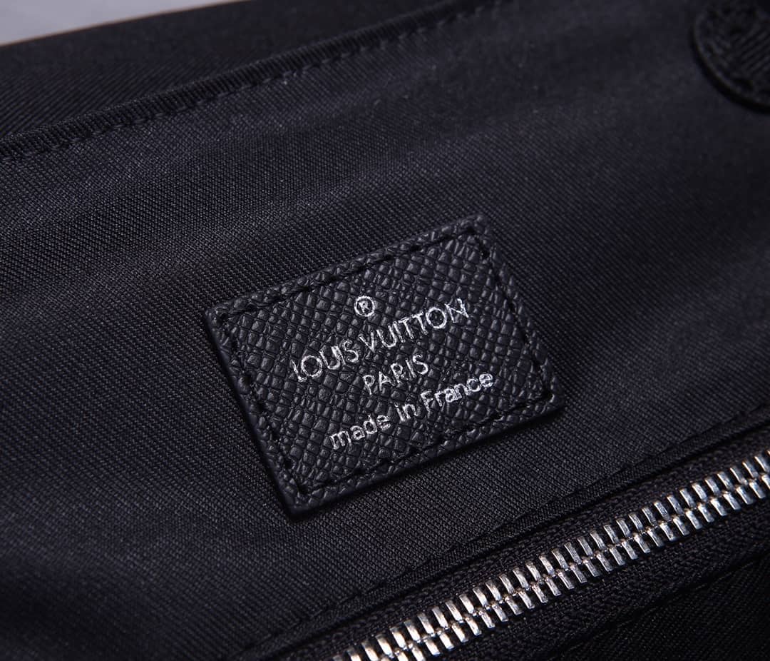 LV Backpack Replica Taiga Leather Outdoor Black M30417