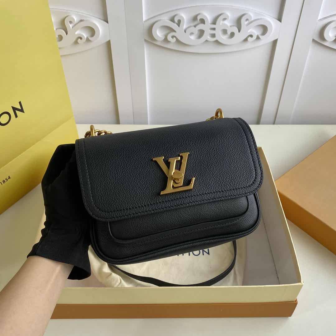 L0vis Vvtt0n Lockme Chain PM Replica Handbag Black M57073