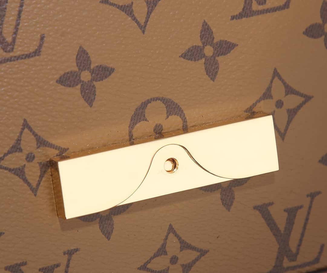 L0vis Vvtt0n Dauphine Mini Monogram Replica Crossbody Bag Brown M44580