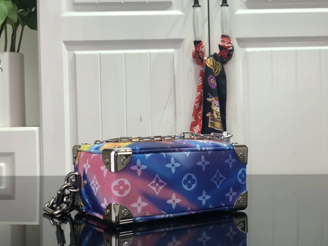 Where Can I Buy Best Quality LV Petite Malle Chain Box