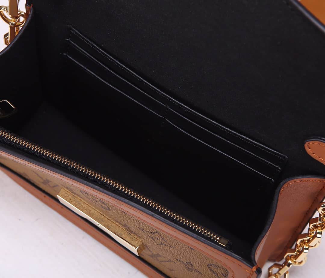 LV Bum Bag Dupe Monogram Reverse Dauphine M44586(ColaReps)