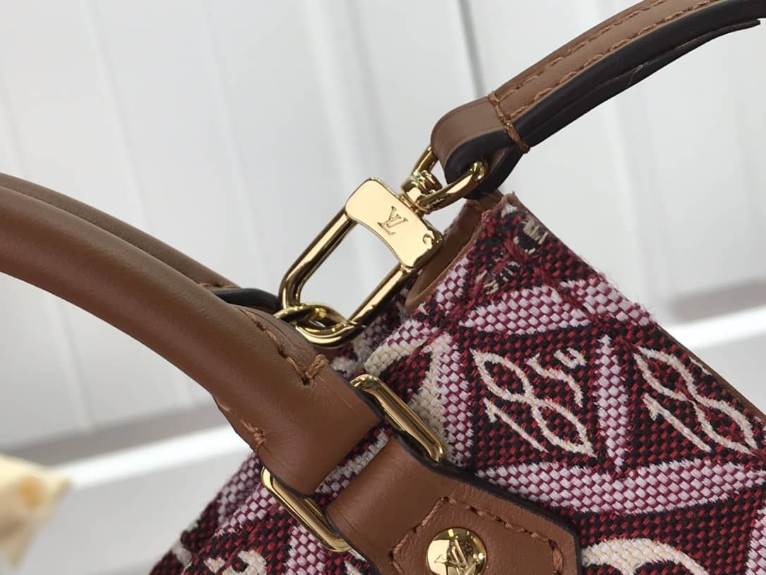 L0vis Vvtt0n Monogram Petit Sac Plat 2Way Replica Shoulder Bag Red M69442