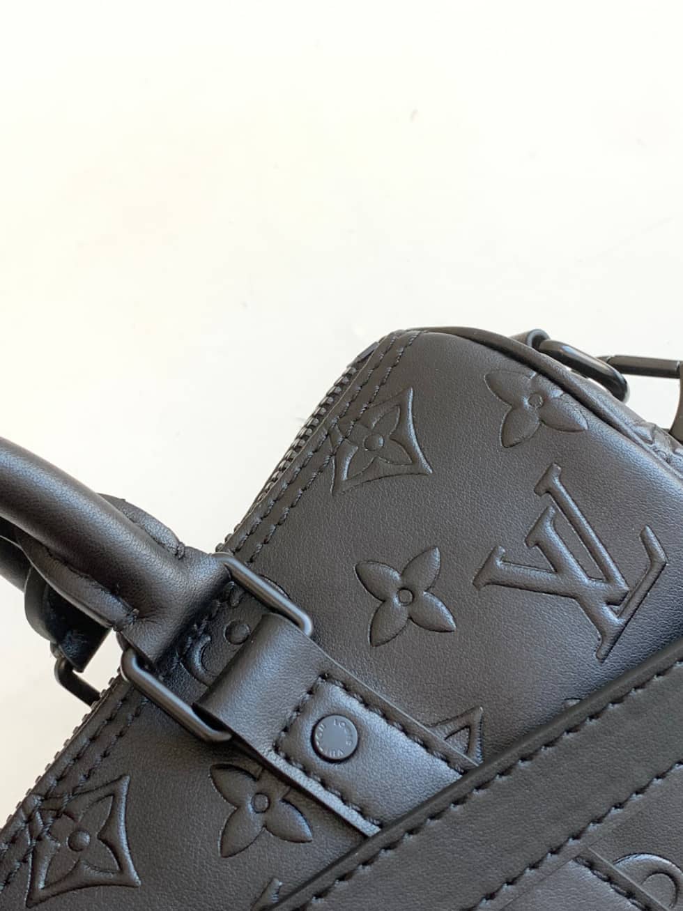 L0vis Vvtt0n Keepall XS M57961 Replica Shoulder Bag