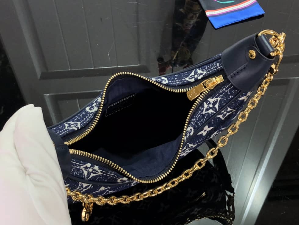 L0vis Vvtt0n Loop Monogram Denim Ecru Blue M81094 Replica Hobo