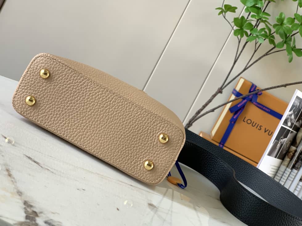 L0vis Vvtt0n Capucines Mini Python Skin N95509 Replica Crossbody Bag