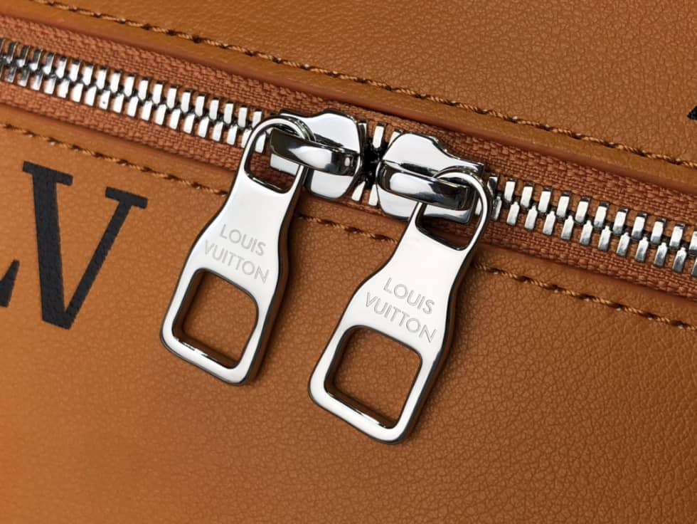 L0vis Vvtt0n Vertical Box Trunk Saffron Yellow M59666 Replica Shoulder Bag