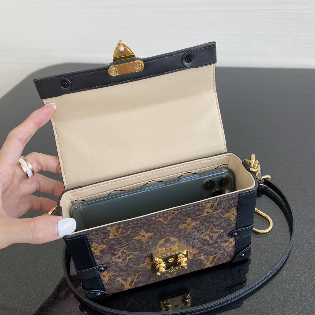 L0vis Vvtt0n Mini Trunk Monogram Canvas Key Chain Replica Bag 44188M