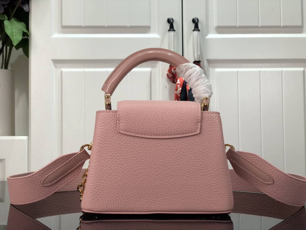 L0vis Vvtt0n Capucines MM M59065 Replica Shoulder Bag