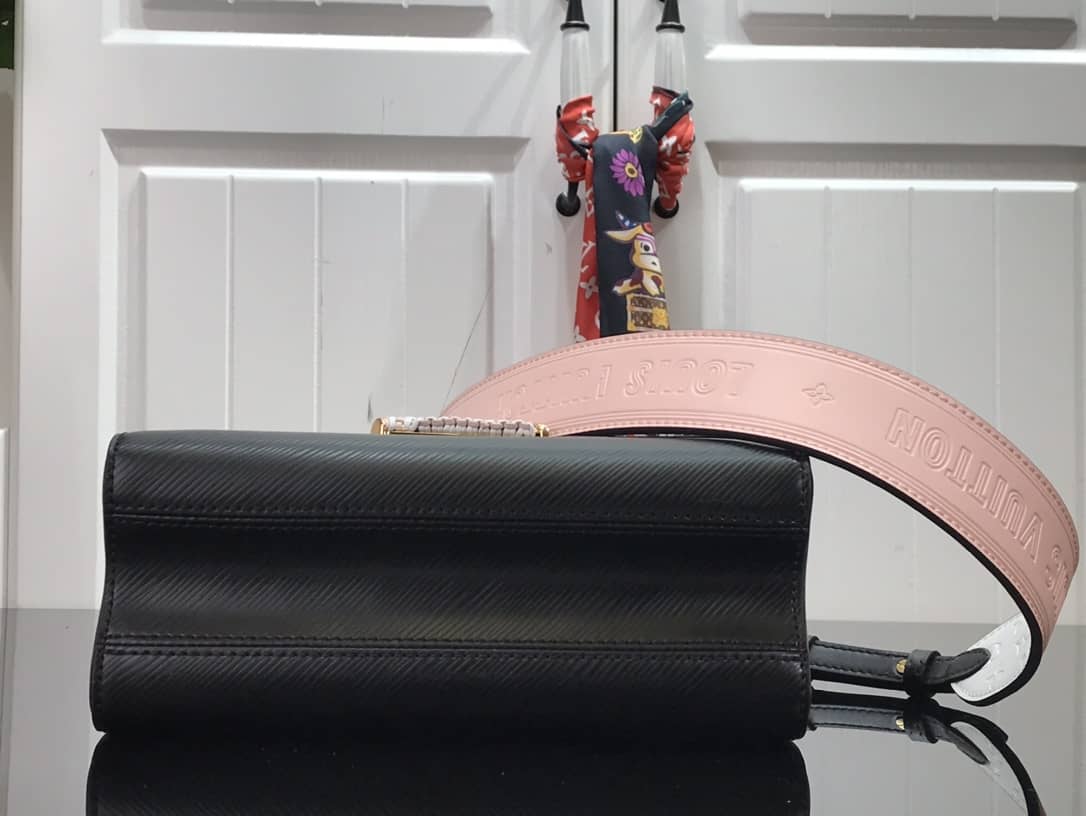 L0vis Vvtt0n Epi leather Twist MM Replica Handbag Black M57667