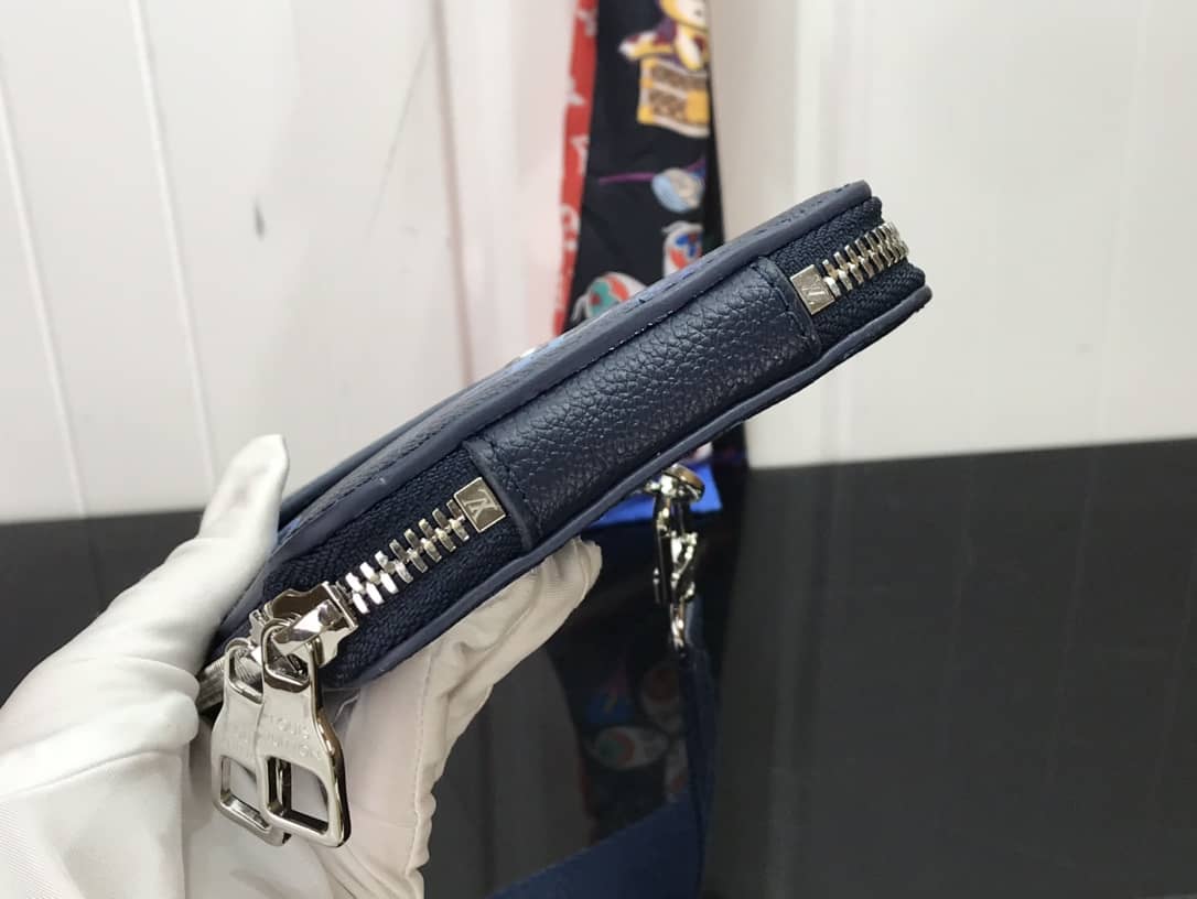 L0vis Vvtt0n Watercolor Monogram Phone Pouch Replica M80466