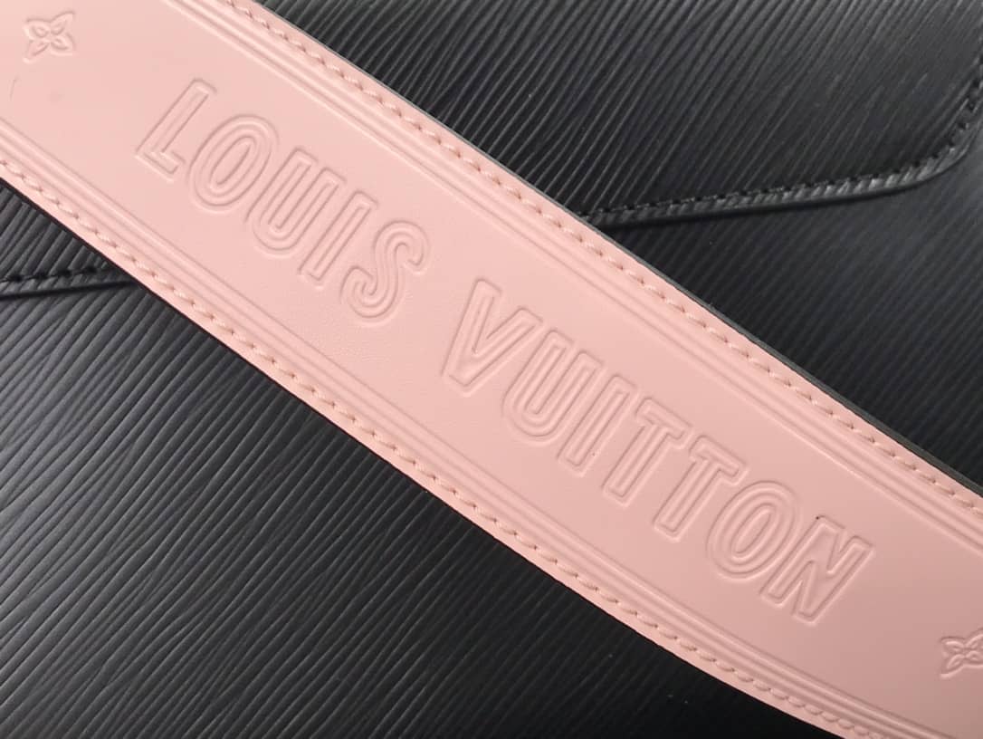 L0vis Vvtt0n Epi leather Twist MM Replica Handbag Black M57667