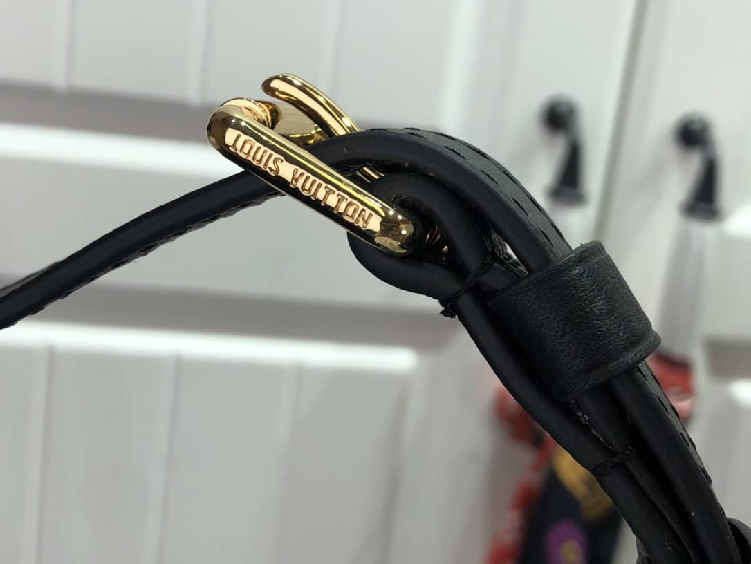 L0vis Vvtt0n Monogram Empreinte Speedy Bandoulière 25 Replica Bag M58947