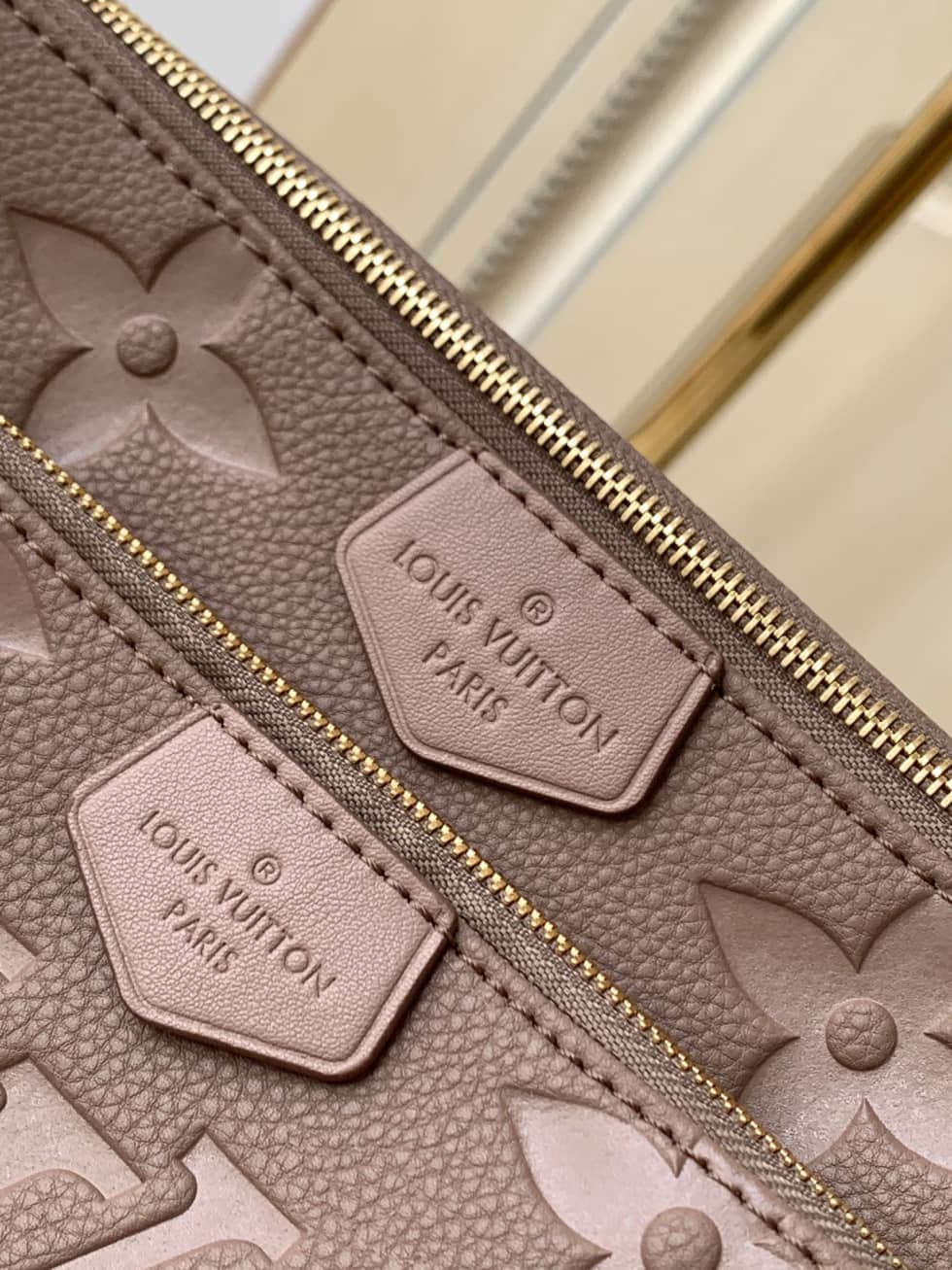 L0vis Vvtt0n Multi Pochette Accessoires Monogram Empreinte M80399 Replica