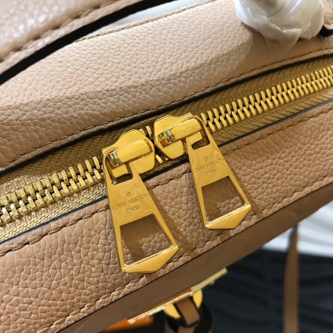 L0vis Vvtt0n Monogram Empreinte Saintonge Replica Bag Beige M44606