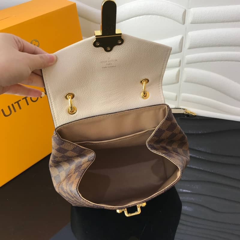 L0vis Vvtt0n Damier Ebene Clapton Replica Backpack Beige N42262