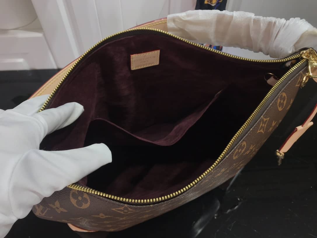L0vis Vvtt0n Berri PM Monogram Canvas Shoulder Bag Replica M41623