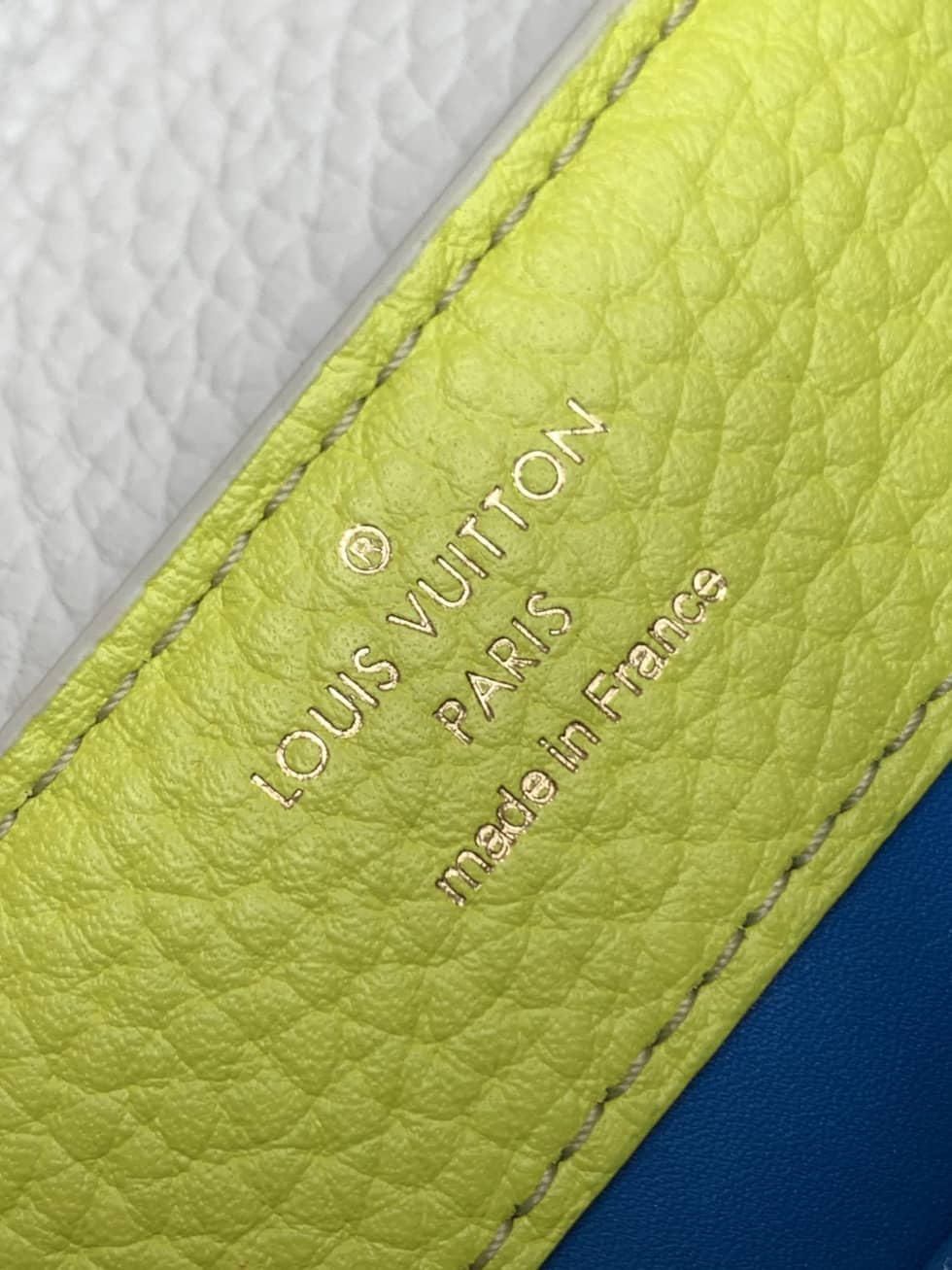 L0vis Vvtt0n Capucines Mini M59440 Replica Shoulder Bag