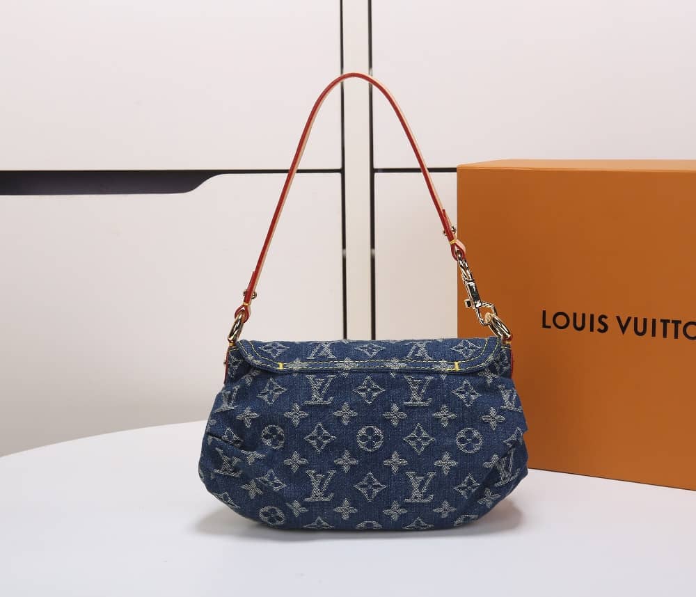 L0vis Vvtt0n Denim Baggy Canvas Single Handle Replica Shoulder Bag M44470