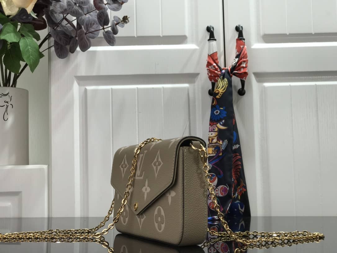 L0vis Vvtt0n Bicolor Monogram Empreinte Replica Pochette Felice Gray M69977