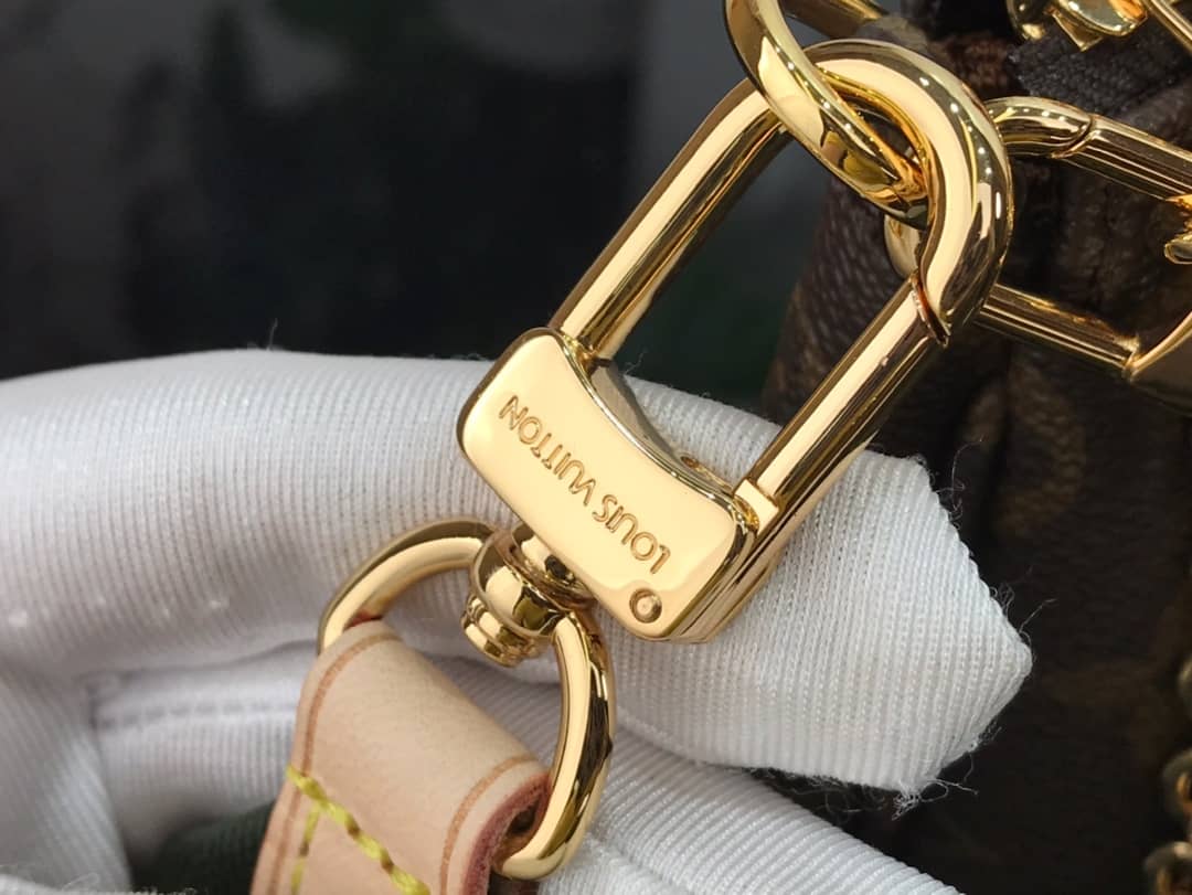 L0vis Vvtt0n Monogram Canvas Multi Pochette Replica Brown M44823