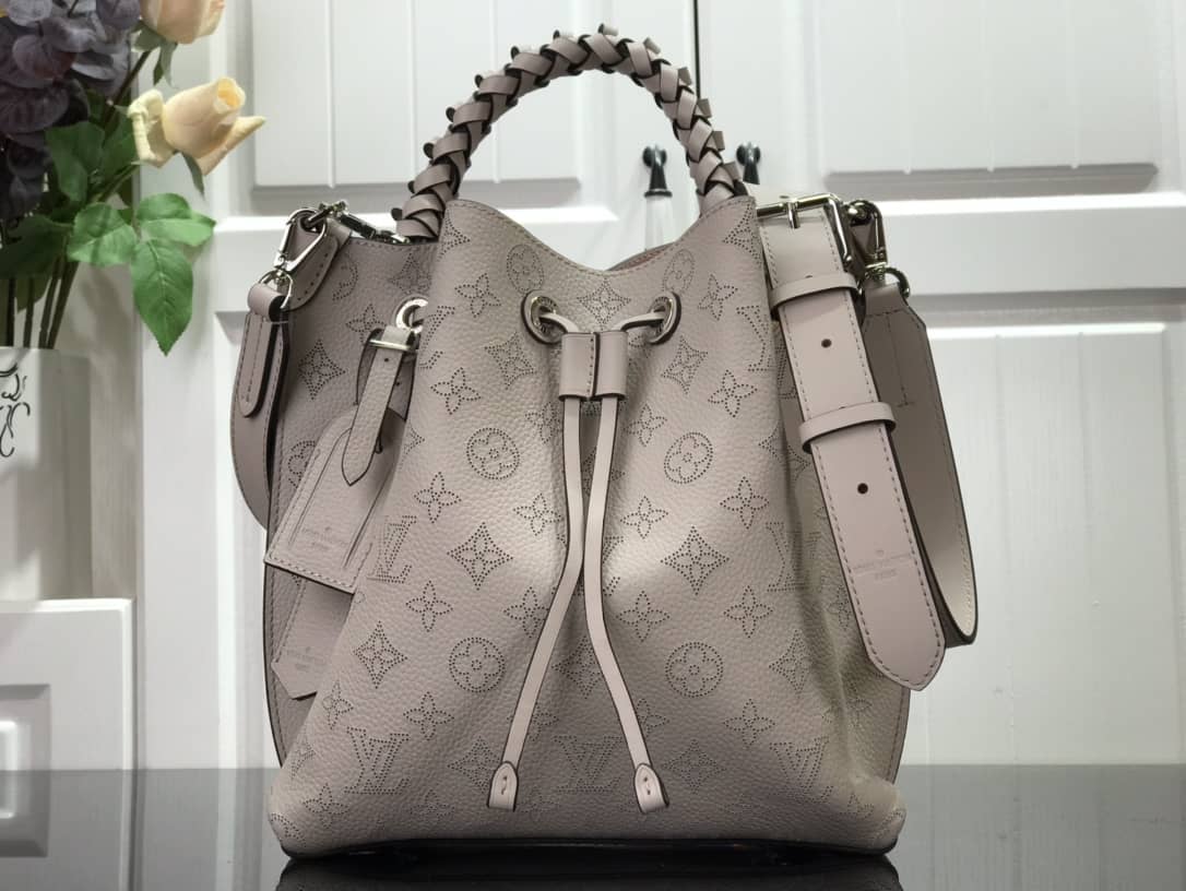 L0vis Vvtt0n Mahina Muria Replica Handbag Gray M55801