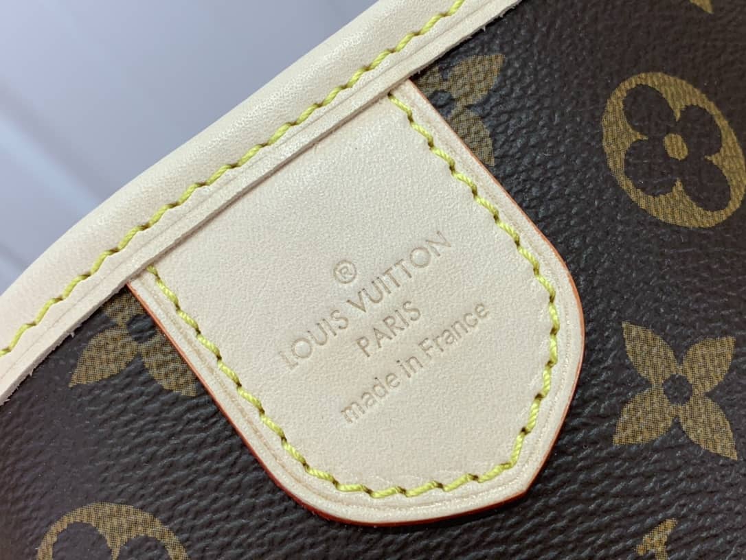 L0vis Vvtt0n Monogram Canvas Delightful PM Replica Shoulder Bag M40352