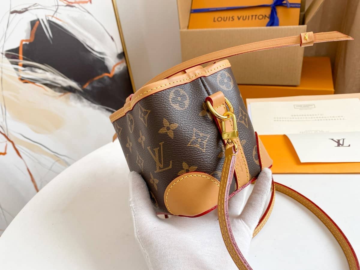 L0vis Vvtt0n Monogram Coated Canvas Replica Crossbody Bag Brown M57099