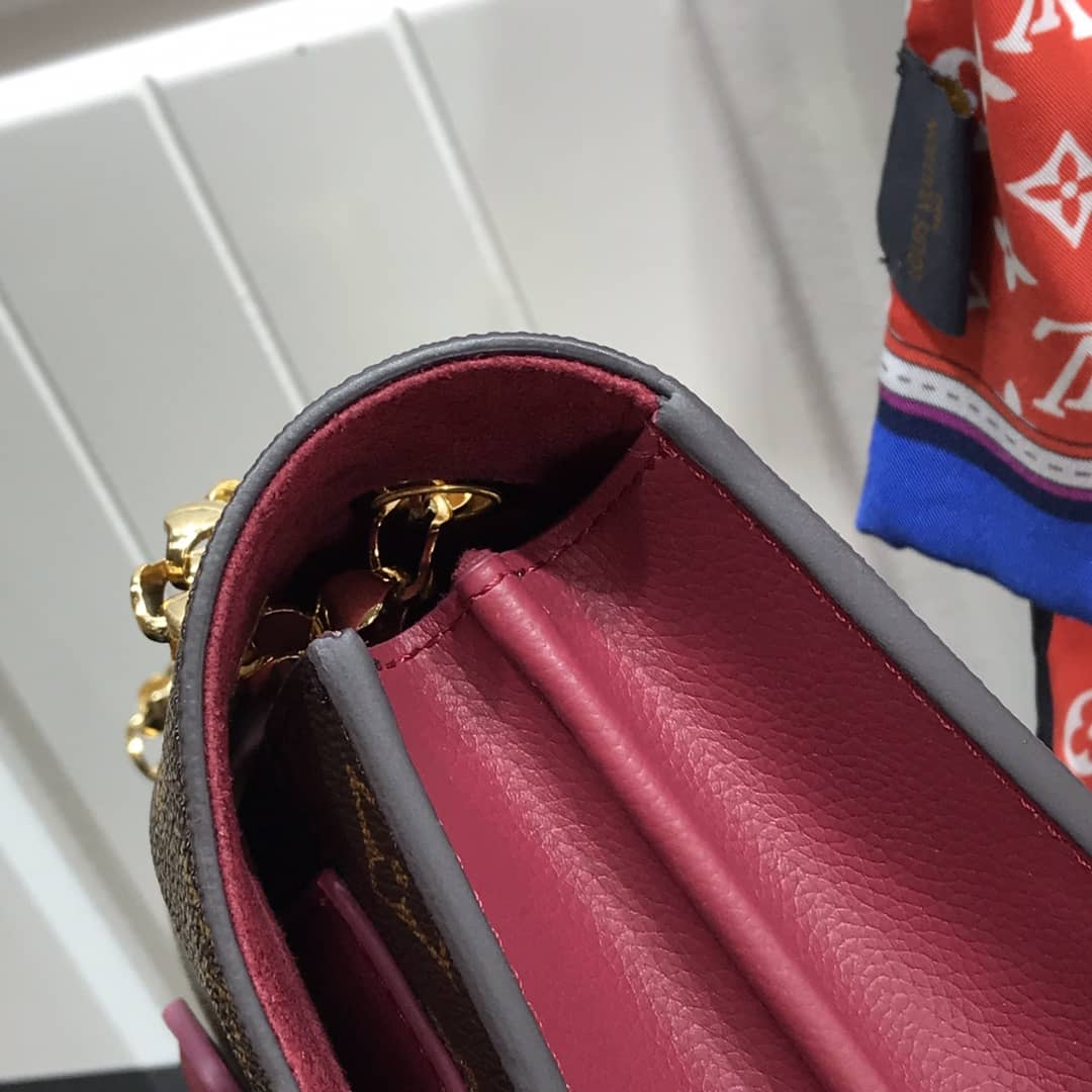 L0vis Vvtt0n Monogram Canvas Victoire Chain Bag Replica Purple M41731