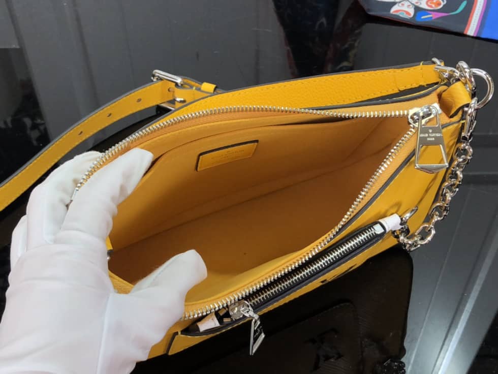 L0vis Vvtt0n Epi Marelle 2way Leather M80688 Replica Shoulder Bag