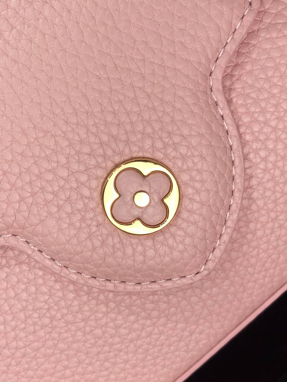 L0vis Vvtt0n Capucines MM M59065 Replica Shoulder Bag