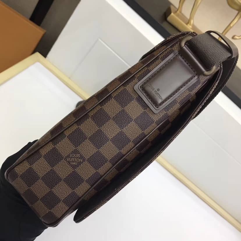 L0vis Vvtt0n District MM Mens Genuine Leather Replica Shoulder Bag N41212