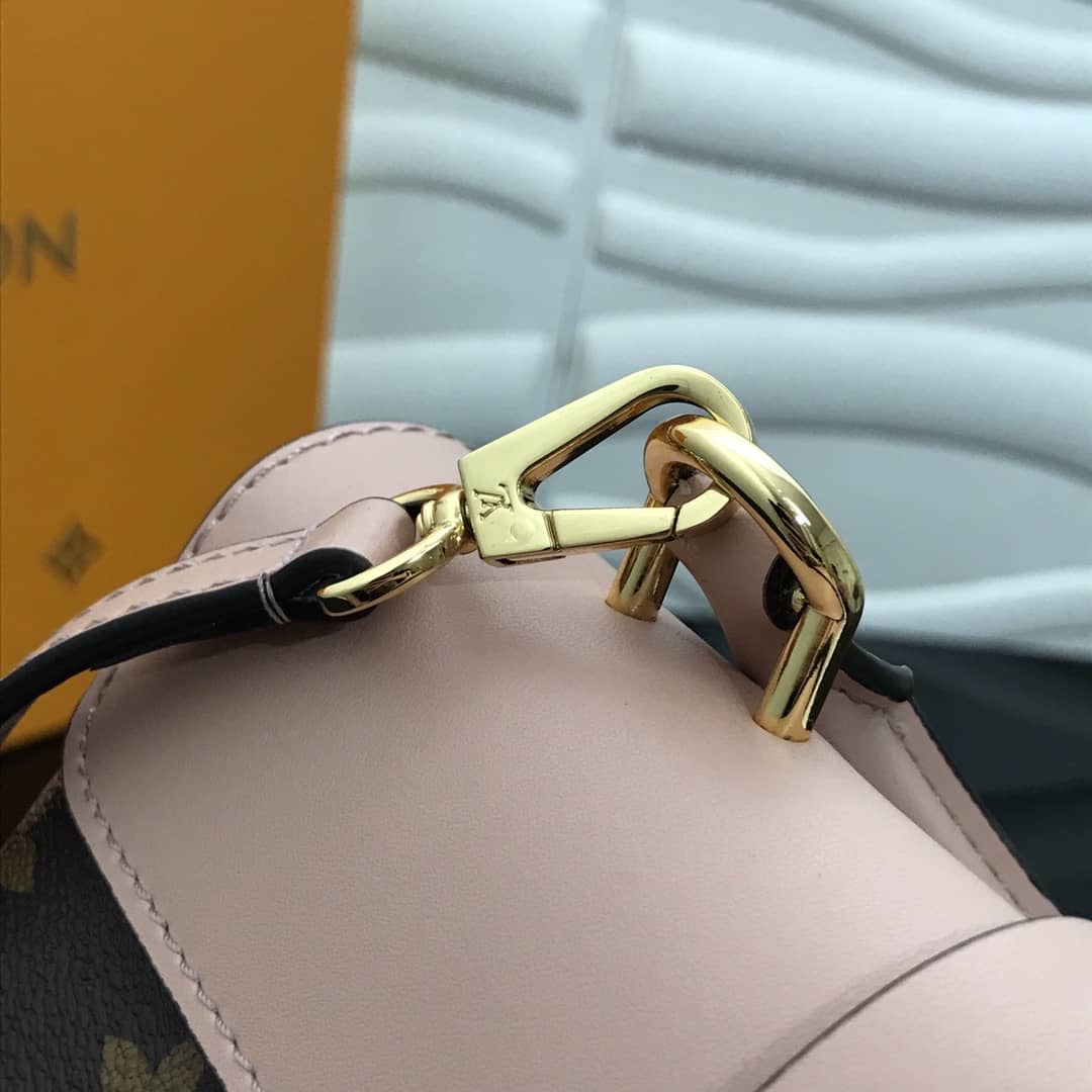 L0vis Vvtt0n Locky BB Replica Crossbody Handbag Pink M44321