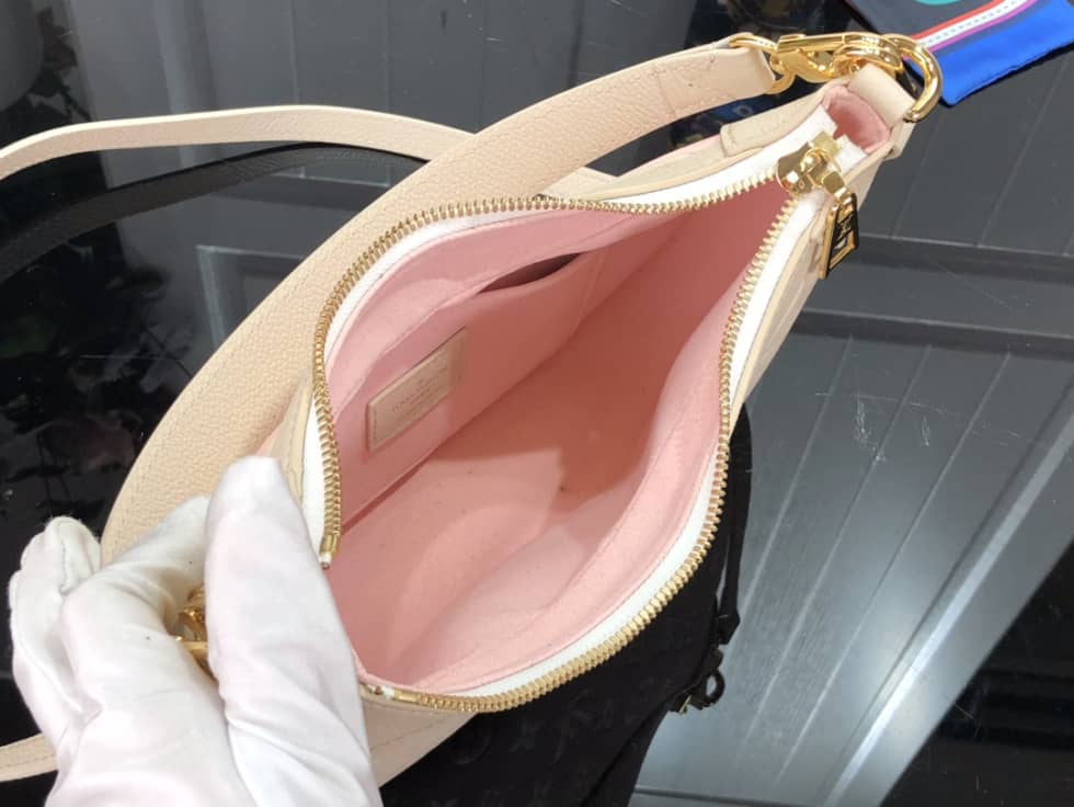 L0vis Vvtt0n Bagatelle BB Pink M46091 Replica Hobo