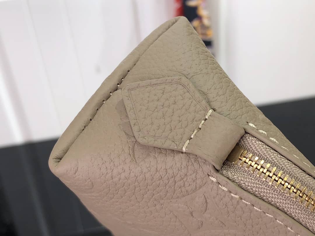 L0vis Vvtt0n Pochette Dupe Pochette Monogram Cosmetic Pouch M47515