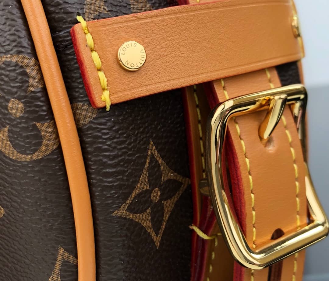 L0vis Vvtt0n Monogram Boite Chapeau Souple PM Replica Crossbody Bag Brown M45149