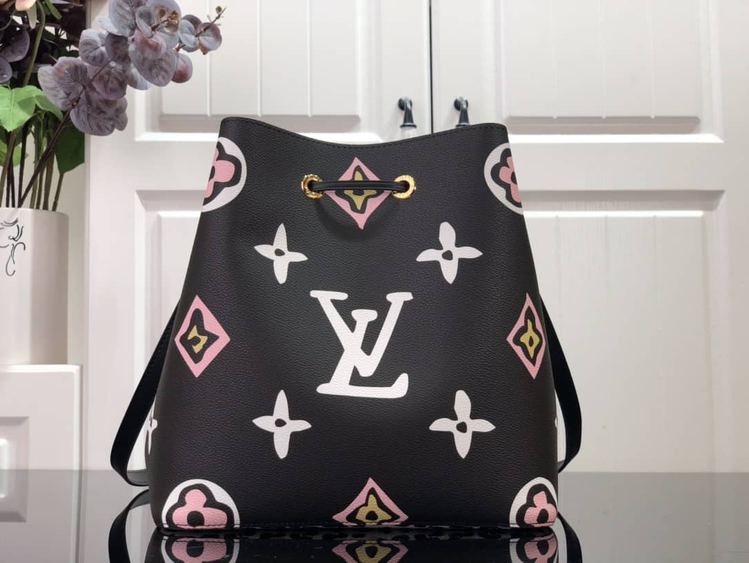 L0vis Vvtt0n Neo Noe Monogram Leather Replica Bag Black M44679