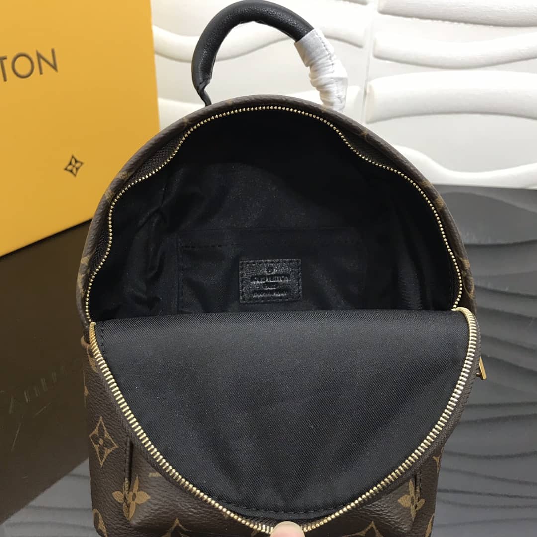 L0vis Vvtt0n Monogram Palm Springs Mini Replica Backpack M41562
