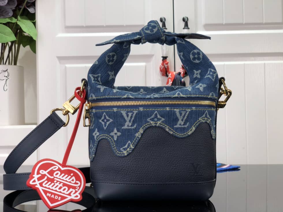 L0vis Vvtt0n Monogram Denim Japanese Cruiser M45970 Replica Hobo