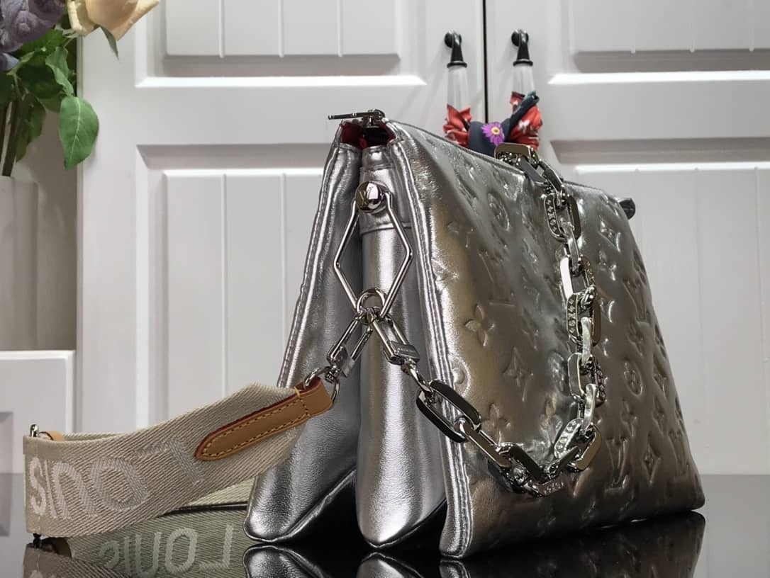 L0vis Vvtt0n Cream Coussin PM Monogram Embossed Lambskin Replica Bag Silver M57793