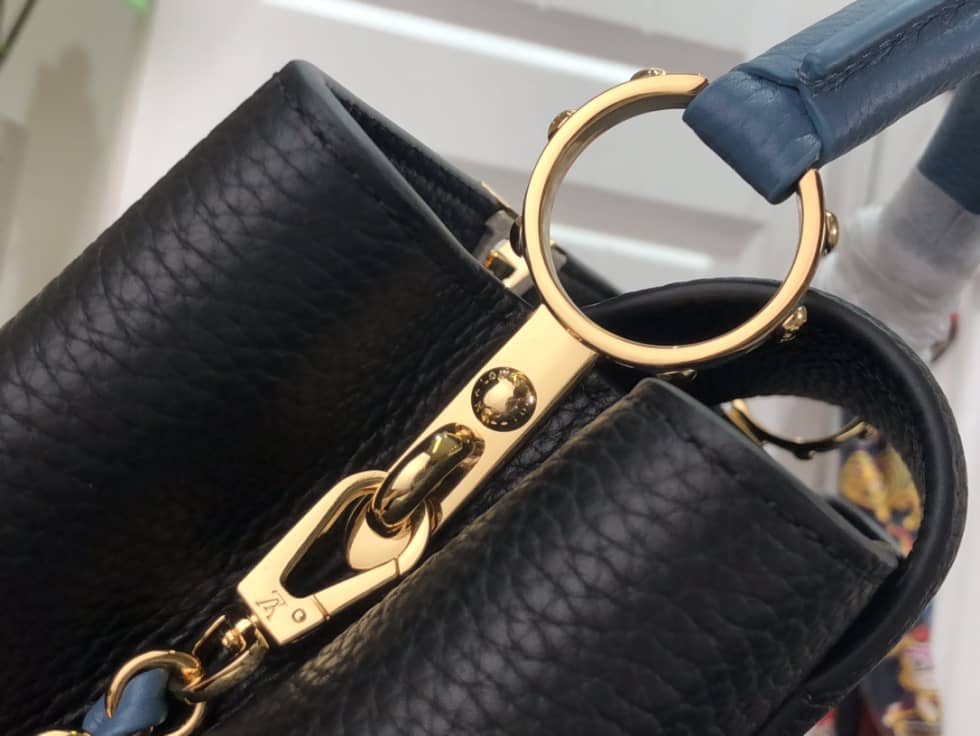 L0vis Vvtt0n Capucines BB M59709 Replica Shoulder Bag