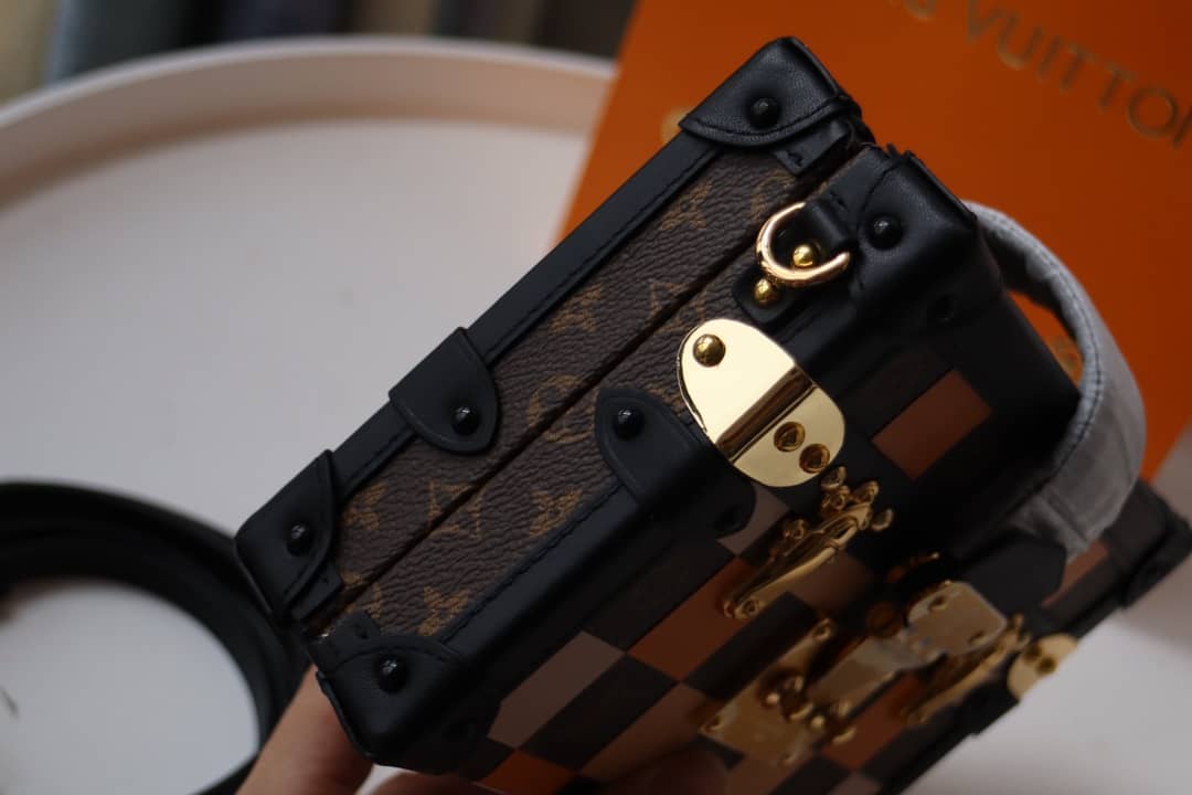 L0vis Vvtt0n Petite Malle Monogram Canvas Replica Bag Orange M40273