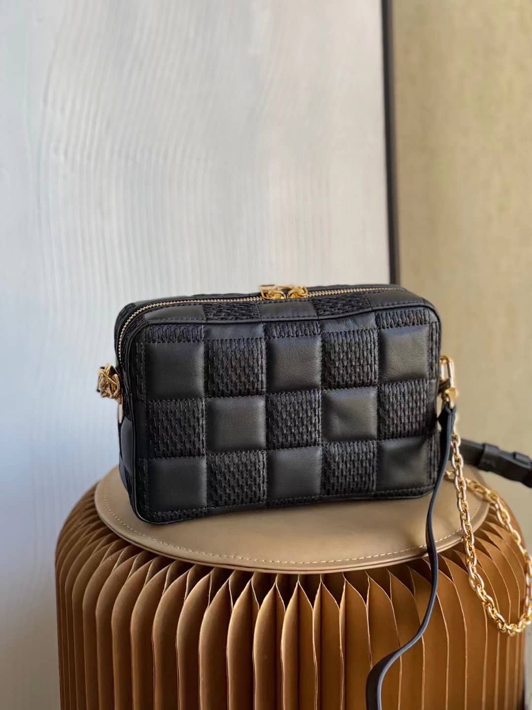 L0vis Vvtt0n Troca PM Black M59116 Replica Crossbody Bag