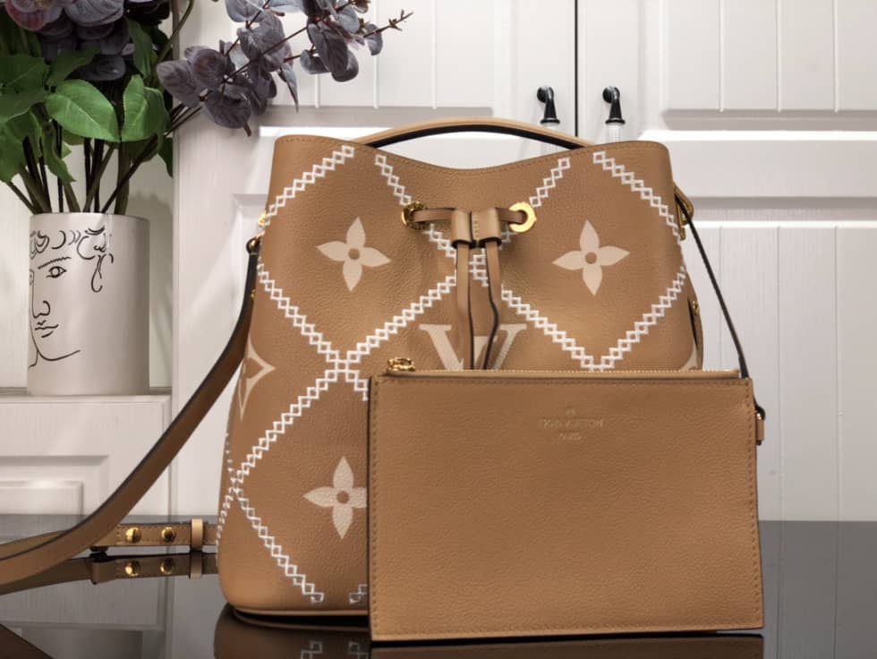 L0vis Vvtt0n NeoNoe MM Brown M46023 Replica Bucket Bag