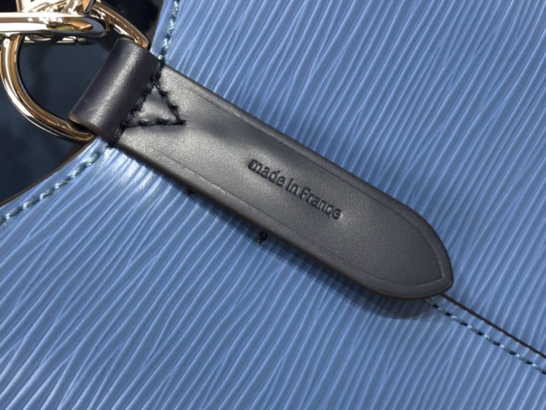 L0vis Vvtt0n Neonoe BB Replica Bucket Bag Blue M57693